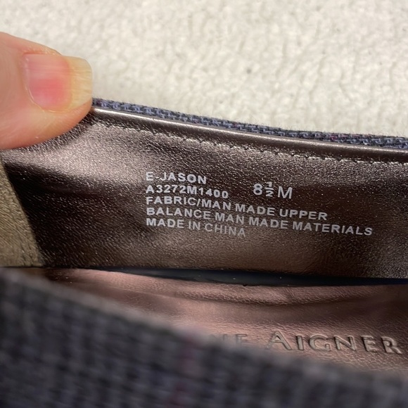 Etiene Algner Navy Loafers w Tassel Detail, 8.5, Good condition! - Picture 7 of 7